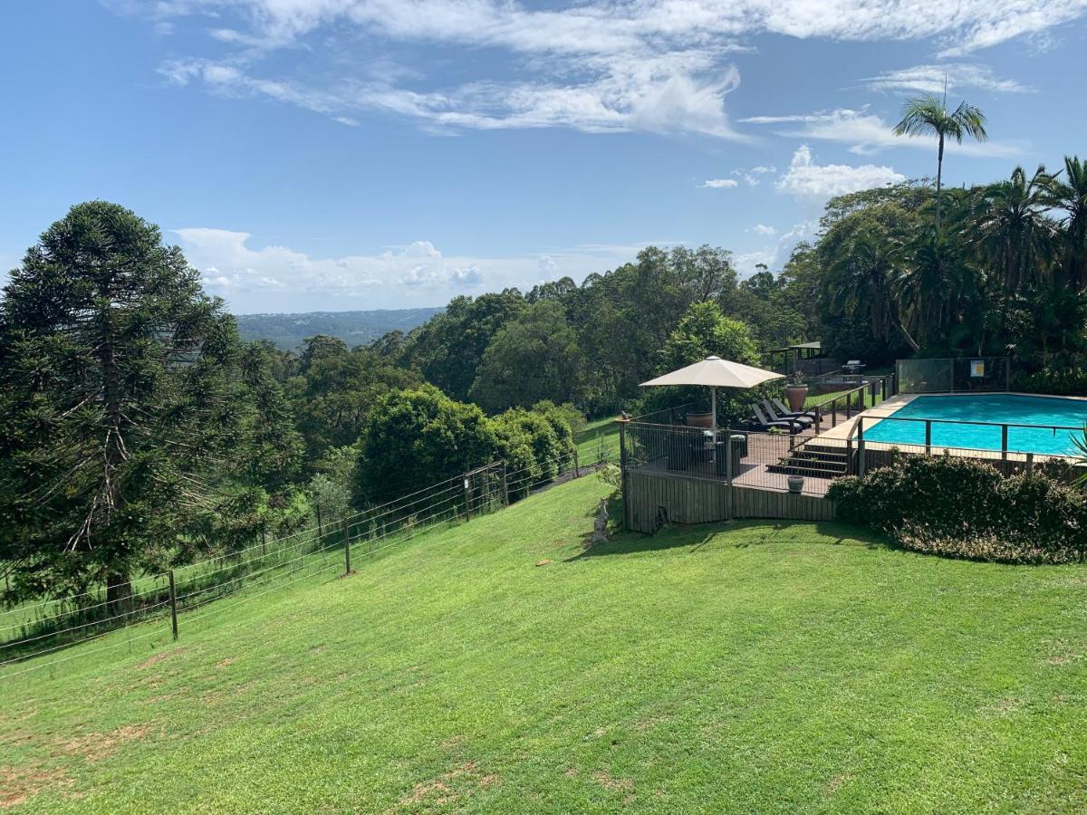 Montville Holiday Apartments Bagian luar foto